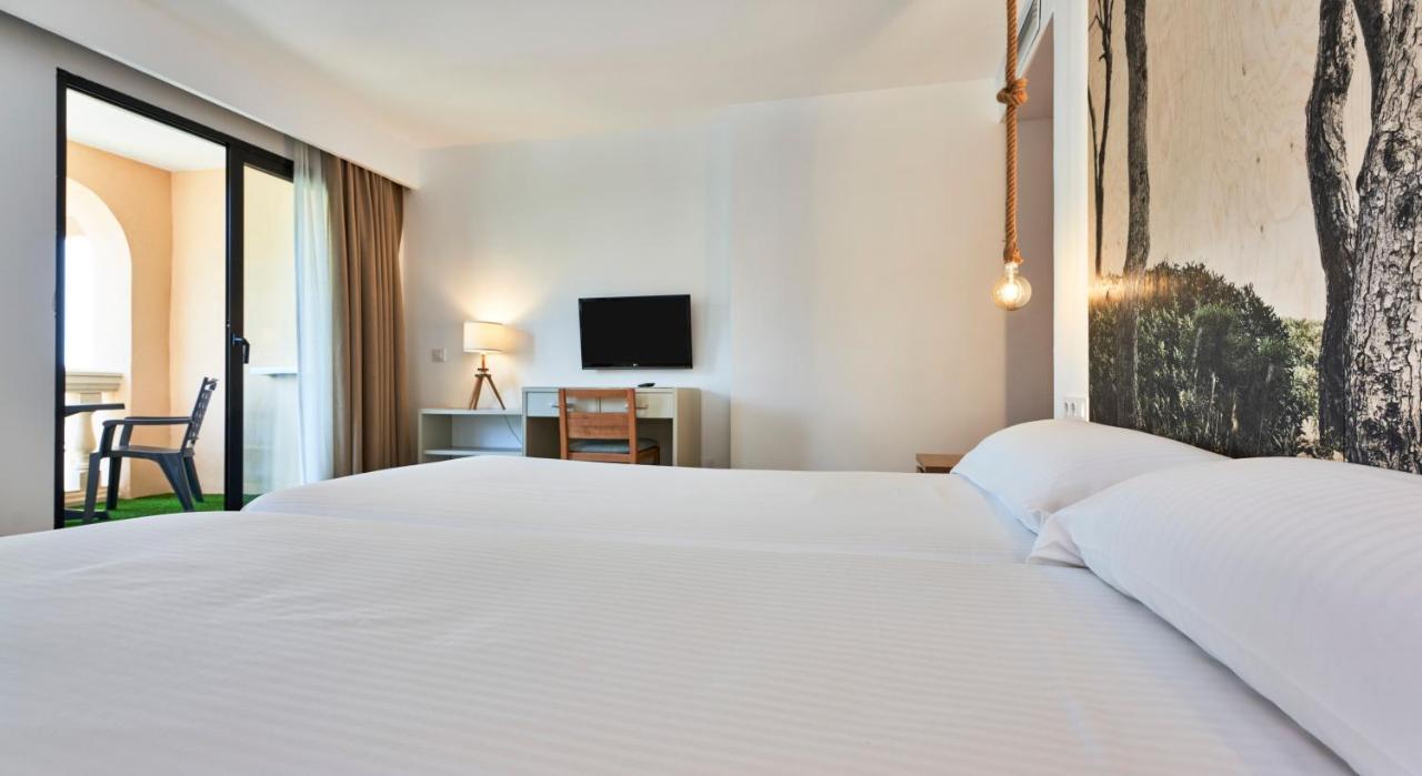 Apartamentos S'Olivera Canyamel  Εξωτερικό φωτογραφία